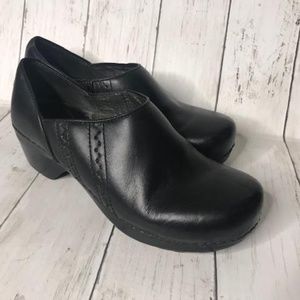 DANSKO SIENNA BLACK CLOGS  SZ. EUR 38